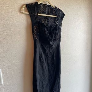 Vintage inspired wiggle dress